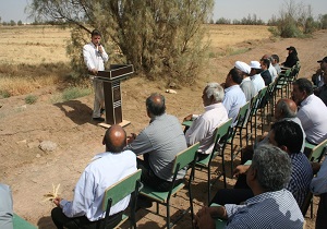 برگزاری کلاس ترویجی روز مزرعه درشهرستان های بهاباد و اردکان