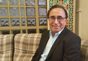 آثار کاربردی مولانا به زبان‌های انگلیسی و فرانسوی ترجمه می‌شوند