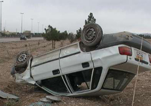 9 مصدوم بر اثر واژگونی پرایددر جاده فولادشهر-اصفهان