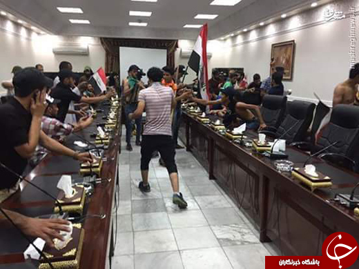 &laquo;اردوکشی خیابانی&raquo; جریان صدر، بازی در زمین دشمنان عراق +تصاویر
