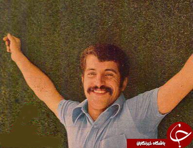 عکسی قدیمی و کمتردیده شده از علی پروین با سبیل/ ارگ سمنان/