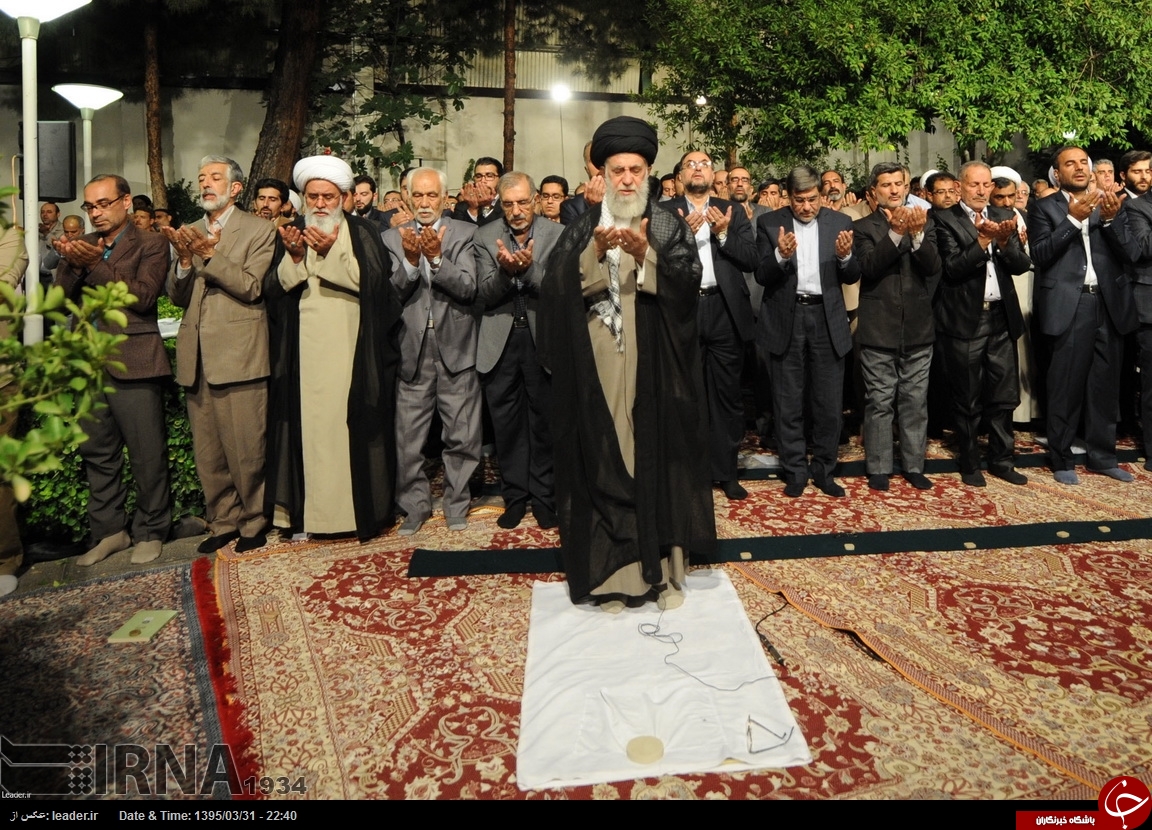 دیدار شاعران و اهالی ادب با رهبر معظم انقلاب + تصاویر