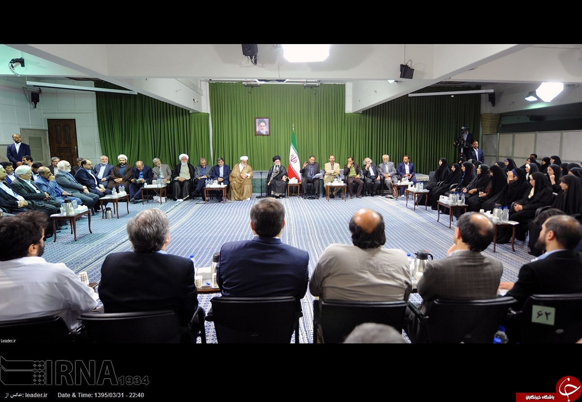 دیدار شاعران و اهالی ادب با رهبر معظم انقلاب + تصاویر