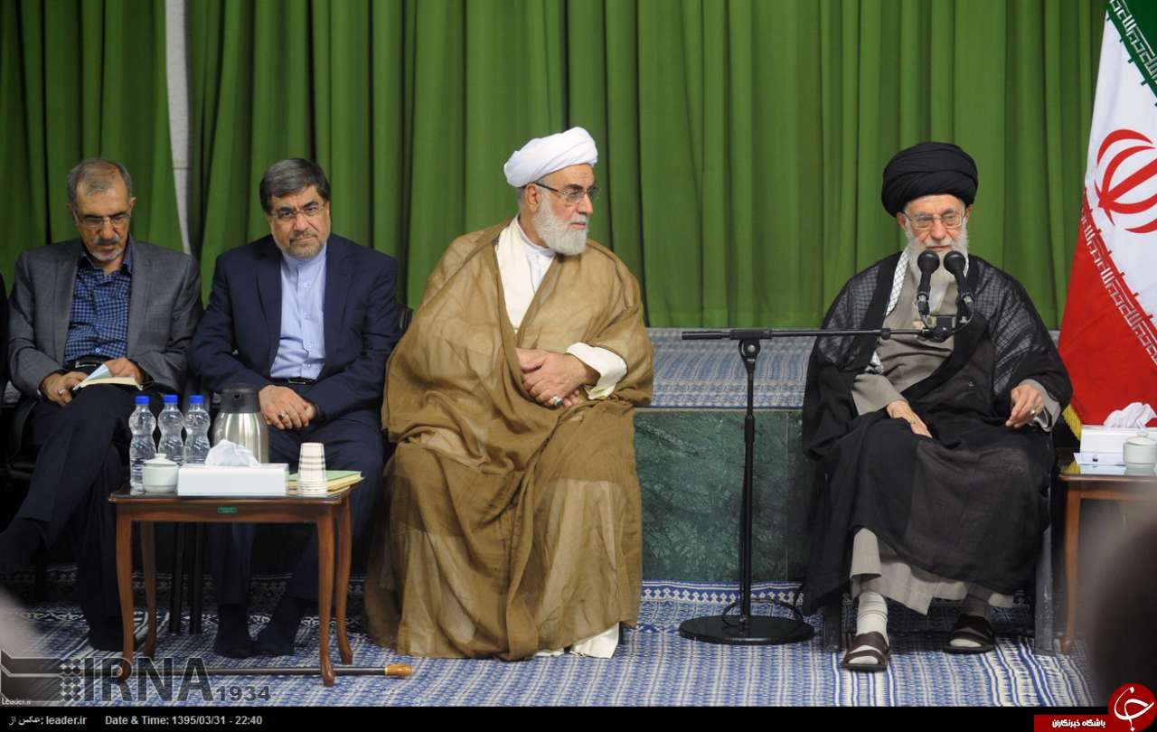 دیدار شاعران و اهالی ادب با رهبر معظم انقلاب + تصاویر