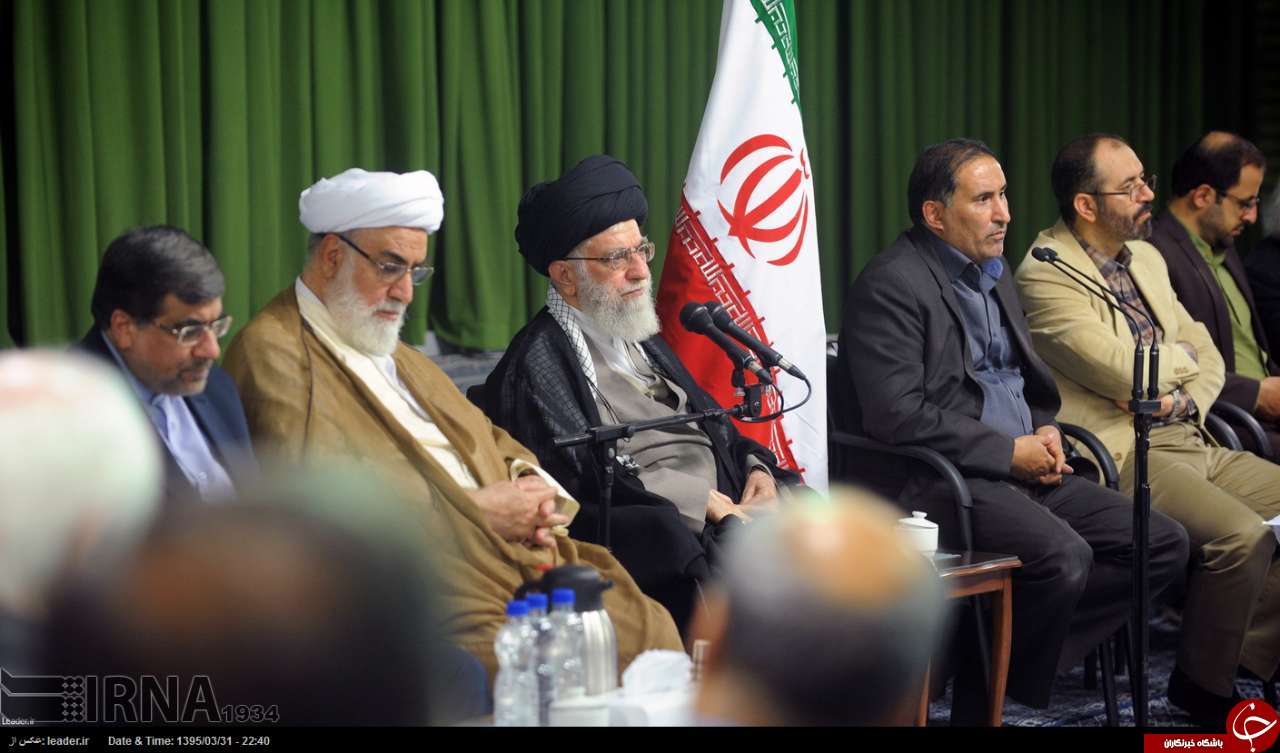 دیدار شاعران و اهالی ادب با رهبر معظم انقلاب + تصاویر