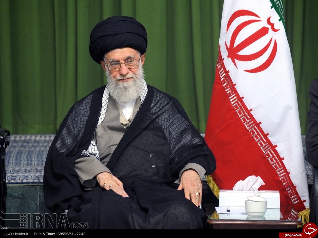 دیدار شاعران و اهالی ادب با رهبر معظم انقلاب + تصاویر