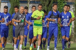 تمرینات نوبت صبح استقلال پشت درهای بسته برگزار می شود