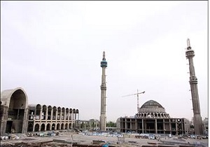 مصلای تهران مکانی برای تجارت یا نماز جمعه؟