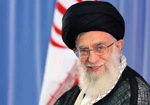 حاشیه‌های دیدار رهبری با شاعران + فیلم