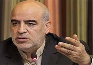 شهرداری باید به مشکلات کارکنان پیمانکاران رسیدگی کند