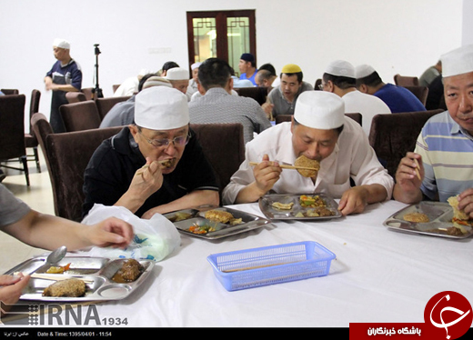 عکس/ مراسم افطاری در مسجد &laquo;نان&zwnj;شیا&raquo; پکن