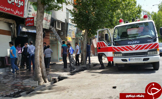 آتش سوزی درمغازه تجهیزات رایانه ای در خرم آباد