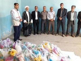 توزیع 670 سبد غذایی در بین نیازمندان در اشنویه