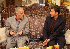 هنرمندان ستون نصف‌جهان هستند