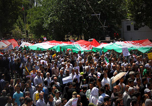 فریاد الله اکبر کرمانی ها طنین انداز شد
