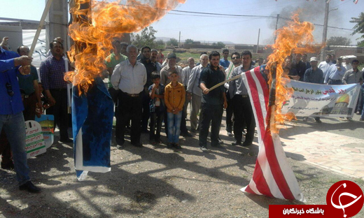 به آتش کشیدن پرچم آمریکا و اسرائیل در مرگنلر + تصاویر