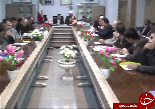 جلسه برسی مشکلات بخش اسفرورین با حضور استاندار
