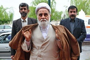 ناطق نوری به جمع راهپیمایان روز قدس پیوست