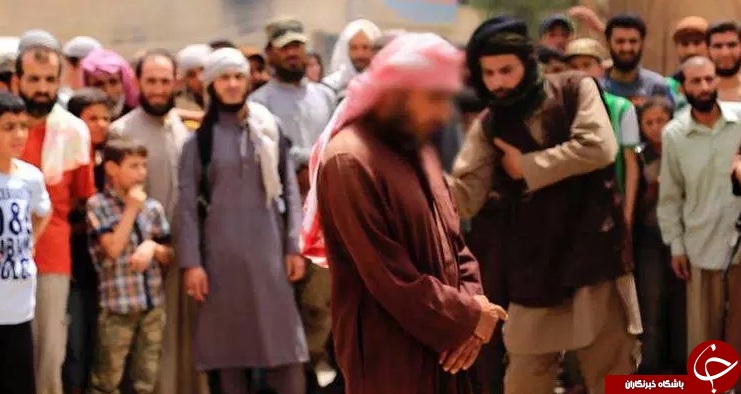 داعش چند نفر را به بهانه روزه خواری شلاق زد+ تصاویر