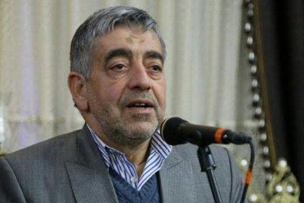 انتقاد عضو کمیسیون آموزش از تشکیل کار گروه برای رسیدگی به موضوع خودکشی دانشجویان