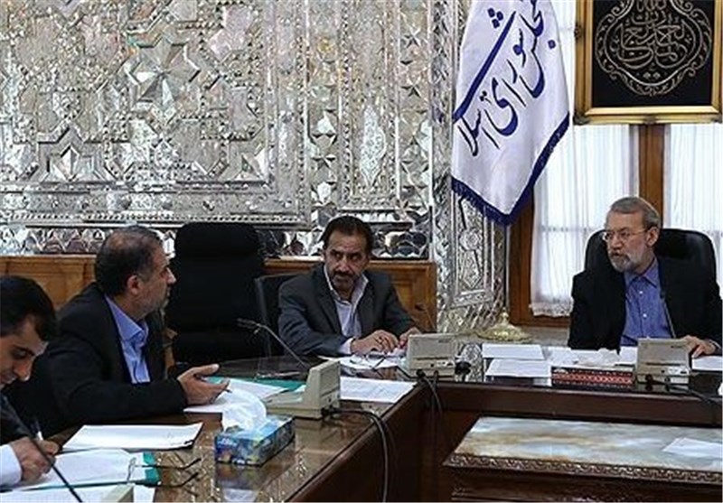 نشست بررسی حقوق های نامتعارف با حضور رئیس مجلس شورای اسلامی