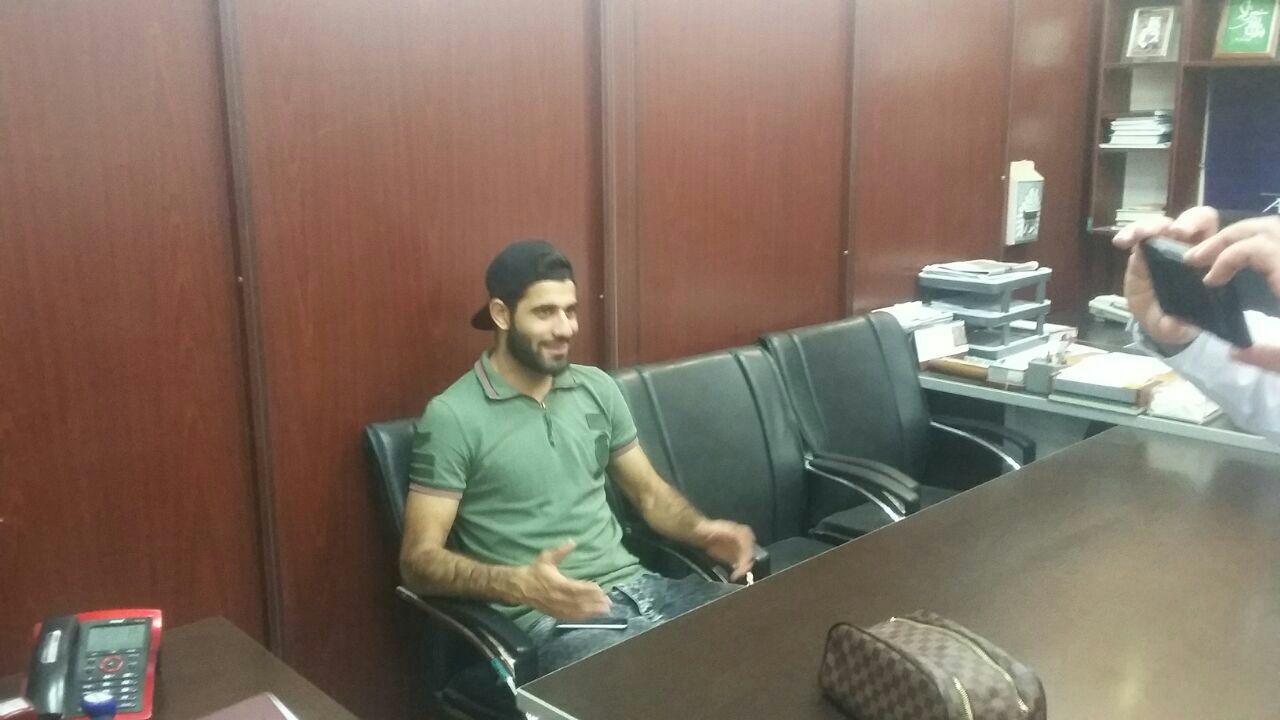 حضور بازیکنان استقلال در هیات فوتبال/آبی پوشان قراردادهایشان را ثبت می کنند