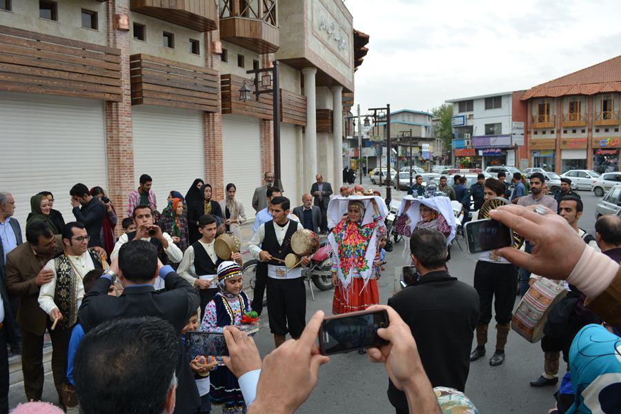 جشنواره صلح یا جنگ !