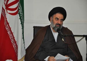 بهترین راهکار برای تقویت نماز اقامه آن به صورت جماعت است