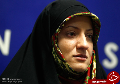 &laquo;کلاه صورتی&raquo; به &laquo;نهال&raquo; دختر شهید رسید