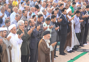 بقاع متبرکه لارستان میزبان نماز عید فطر