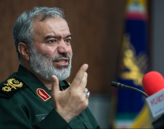 وحدت کلمه ، رمز پیروزی است