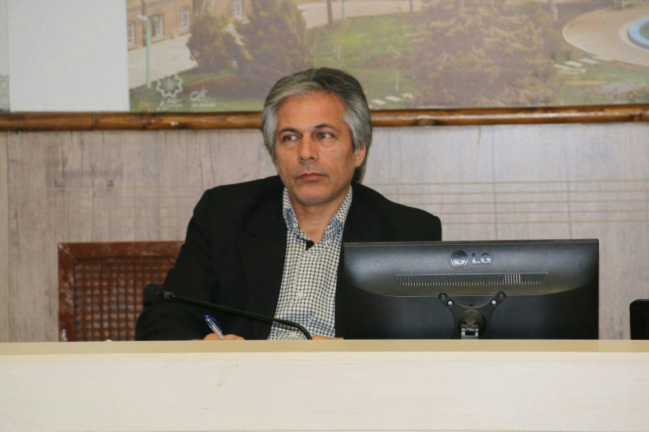 تدوین برنامه توسعه شهر تبریز با شاخص های تحقق اقتصاد مقاومتی
