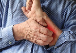 مواد آرایشی راهی برای بروز اگزما