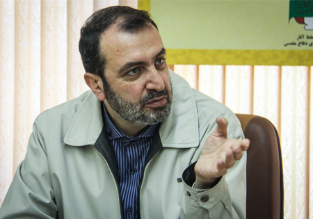 خبر فتح اتوبان کاستلو قطعی نیست/ فاصله تا اتوبان حدود یک کیلومتر است