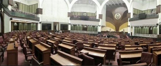 حج عمره، پارلمان افغانستان را تعطیل کرد