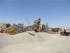 بازدید و پایش واحدهای دانه بندی شن وماسه در شاهین دژ