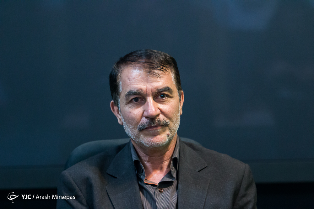 گمان نمی&zwnj;کنم تغییرم دهند