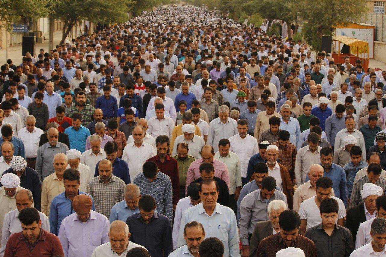 اقامه نماز عید سعید فطر در سراسر کشور+تصاویر
