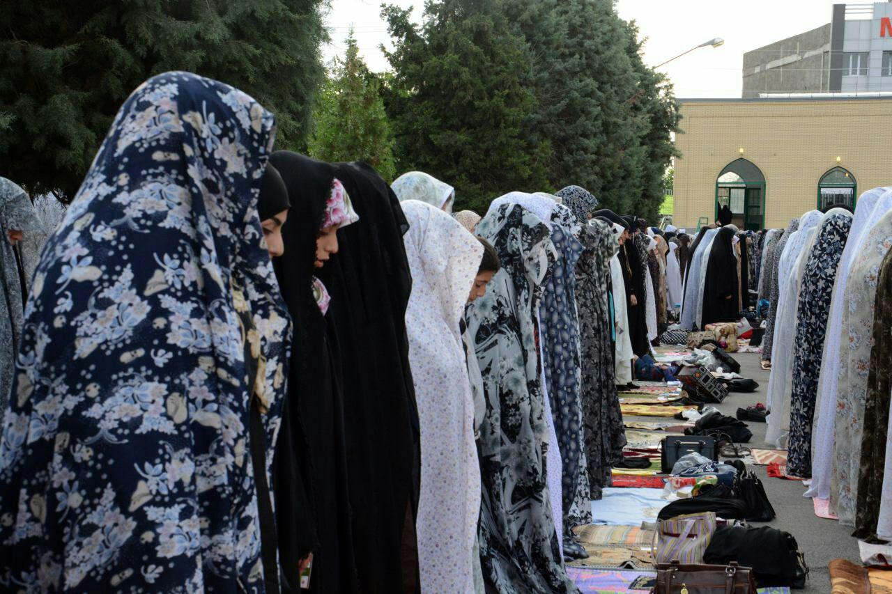 اقامه نماز عید سعید فطر در سراسر کشور+تصاویر