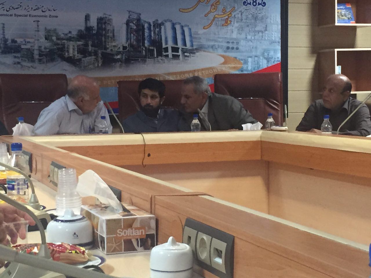 حضور وزیر نفت در ماهشهر بدون مدیرعامل پتروشیمی