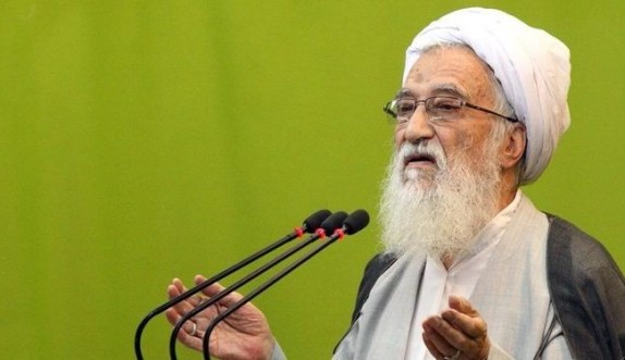 باشگاه خبرنگاران -غارتگران بیت‌المال اموال 80 میلیون نفر را دزدیده‌اند/مسئولان خواب بوده‌اند که این همه غارت شده؟!