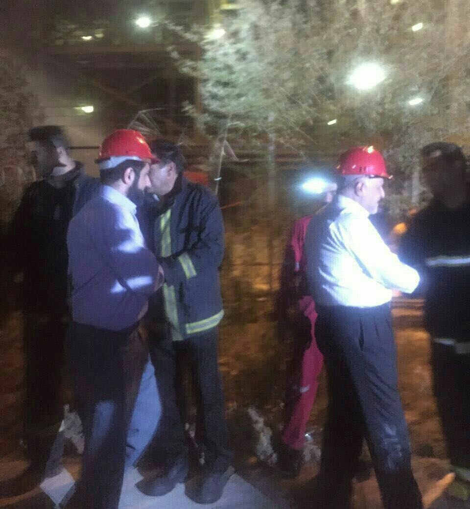 اخبار لحظه به لحظه از آتش&zwnj;سوزی پتروشیمی ماهشهر/ جدیدترین فیلم و تصاویر از اطفای حریق