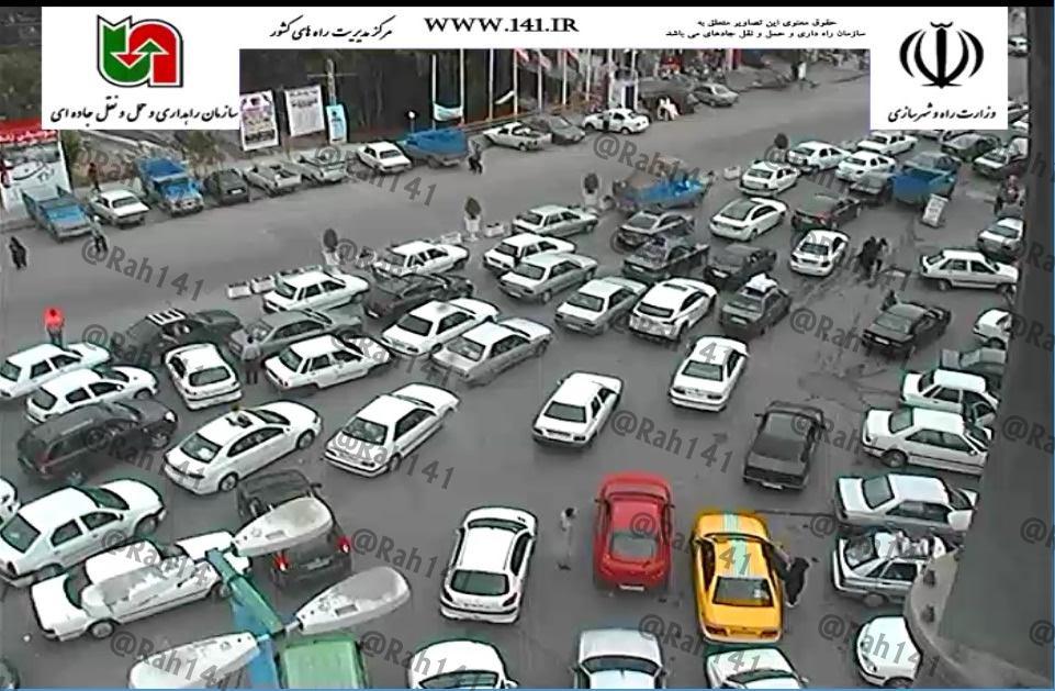 ترافیک نیمه سنگین در محورهای کندوان ، چالوس و هراز/ بارش باران در گیلان ترافیک نیمه سنگین در محورهای کندوان ، چالوس و هراز/ بارش باران در گیلان
