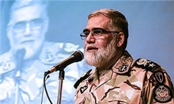 امیر پوردستان: نیروی زمینی ارتش دو و نیم میلیون نفر را به جبهه&zwnj;های دفاع مقدس فرستاد
