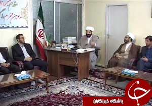 دیدار کارکنان دادگستری با امام جمعه بویین زهرا
