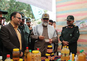 بسیجیان اقتصاد مقاومتی را عملیاتی کنند