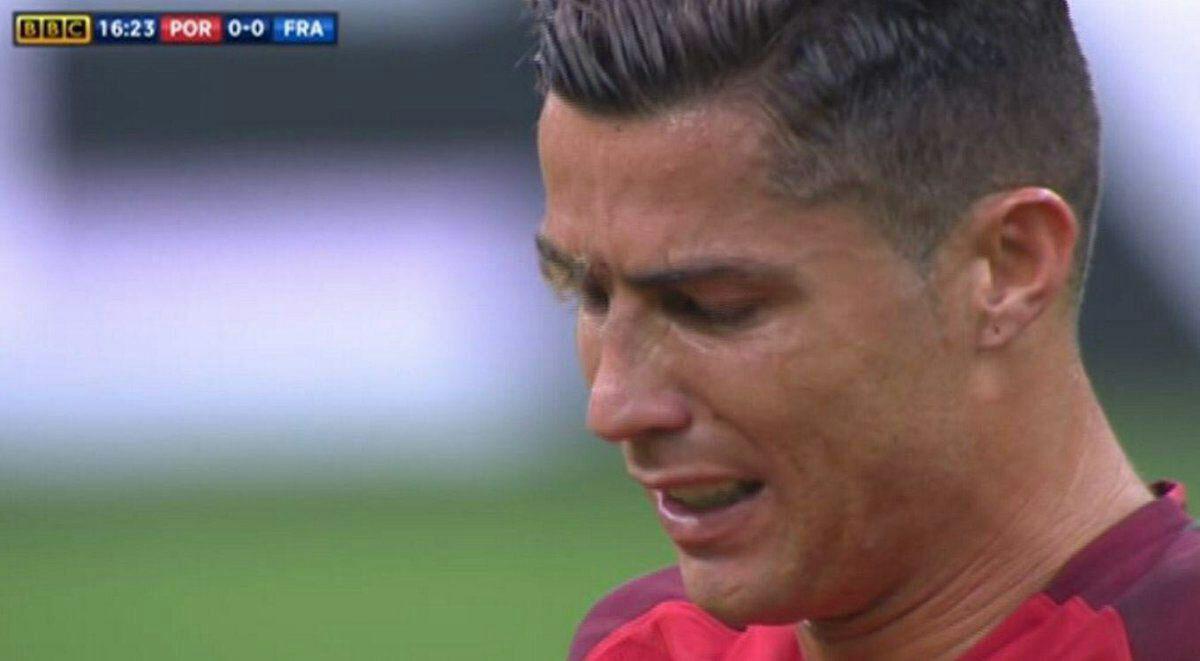 فرانسه 0 - پرتغال 0 / رونالدو مصدوم شد