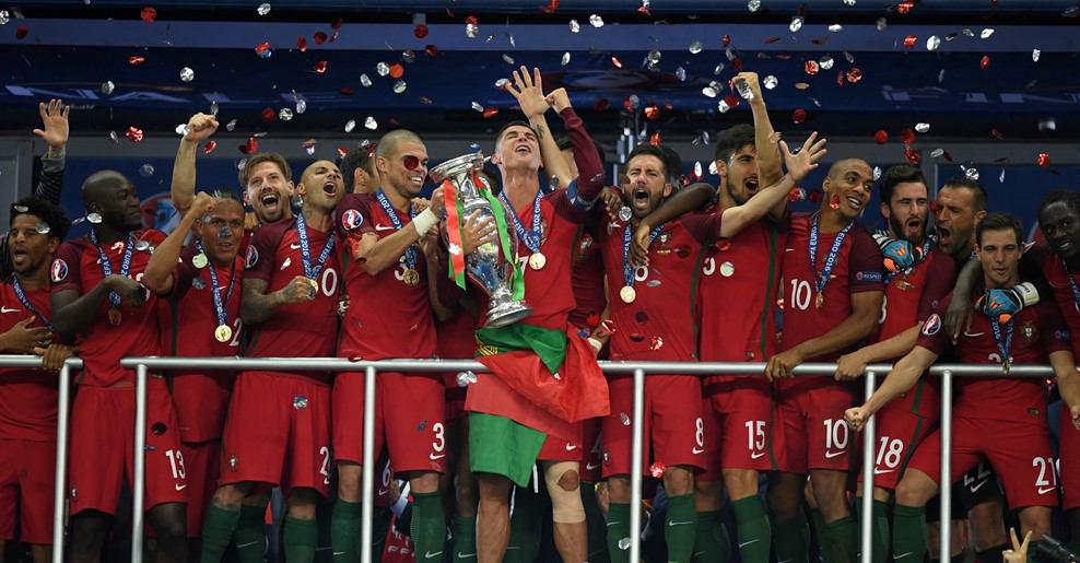 جشن قهرمانی پرتغالدر یورو 2016 + تصاویر