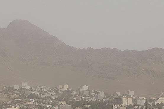 کاهش دید 6 کیلومتری در استان همدان کاهش دید 6 کیلومتری در استان همدان