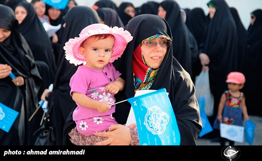 برگزاری راهپیمایی حافظین حریم خانواده در سمنان